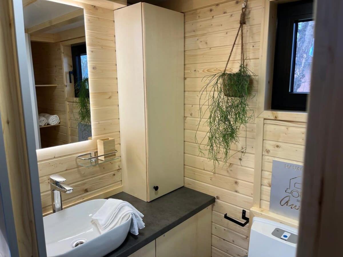 Lisi Grun Tiny House By Tiny Away Villa Sattledt Eksteriør billede